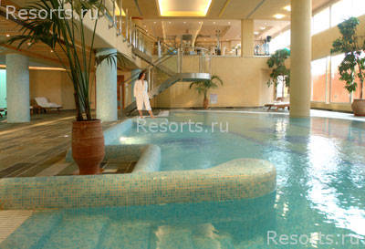 Thalassa Hotel 38